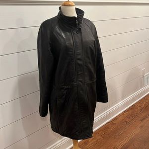 LNR Sport Leather Jacket 3/4 length. Women size Medium.
